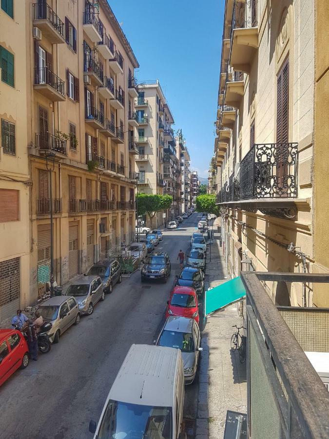 Baci Di Sicilia Panzió Palermo Kültér fotó