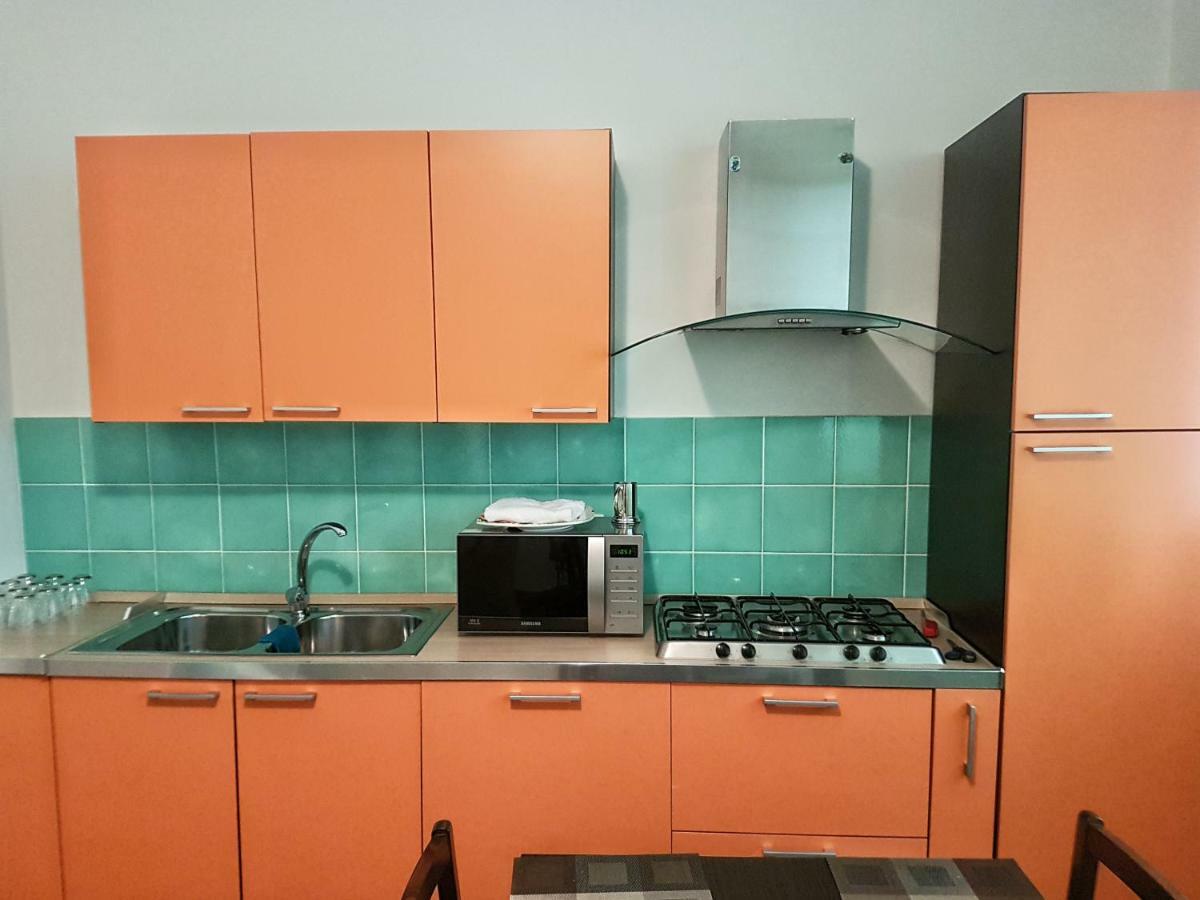 Baci Di Sicilia Panzió Palermo Kültér fotó